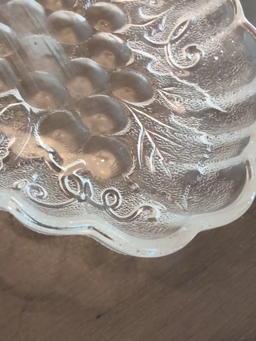 Vintage MCM Clear Pressed Glass Grape Cluster Serving Bowl Trinket Dish